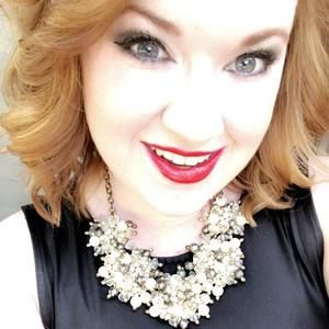 Meet your Posher, Caroline